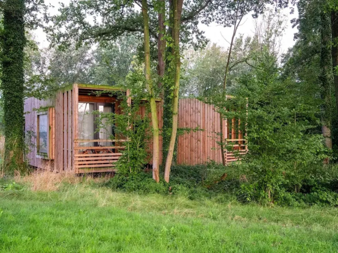 Romantic Woodland Hideaway