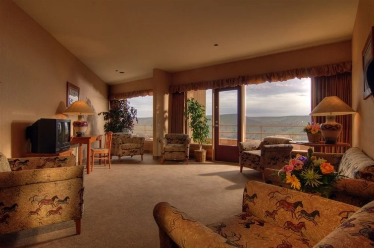 Kah-Nee-Ta Resort & Spa