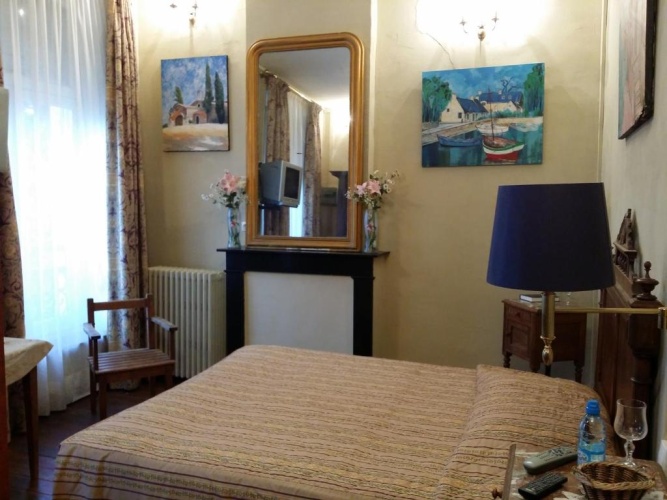 Standard Double room with view