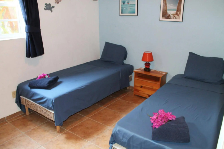 Bahia Apartments & Diving