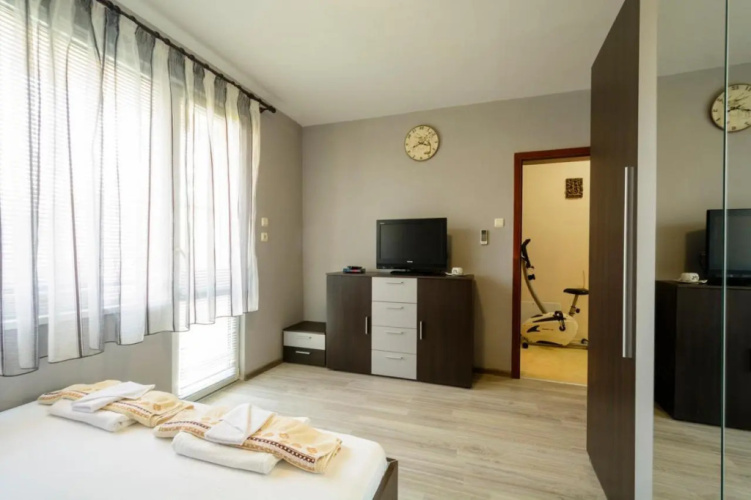 Apartment Yanevi