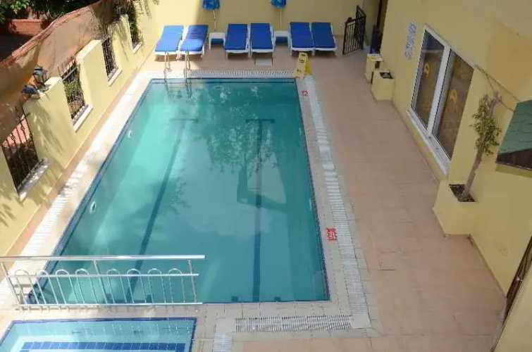 Azak Suit Apart Hotel