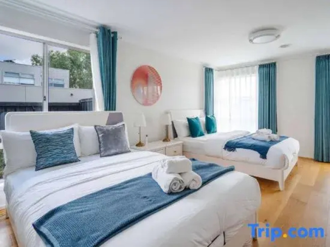 Spacious 4B House in PointCook