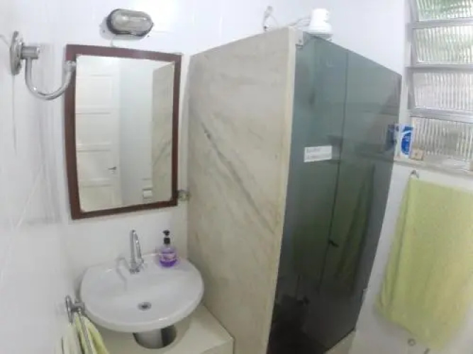 2 Quartos No Coracao Do Leblon Leb12