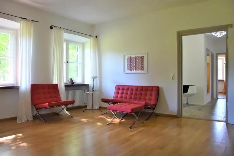 Suite with mountain view