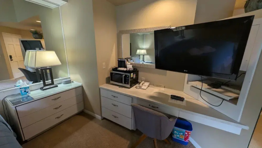 River Ridge 423b 1 Bedroom Condo