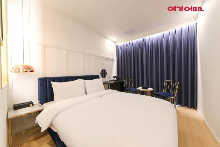 De Homme Hotel
