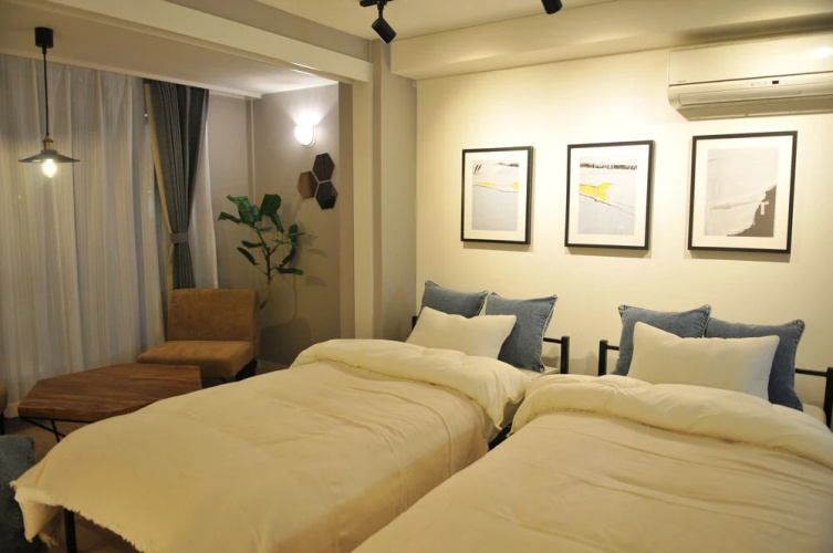 Designer's Room 401