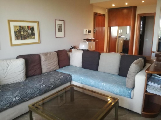 3 Bedrooms Apartment