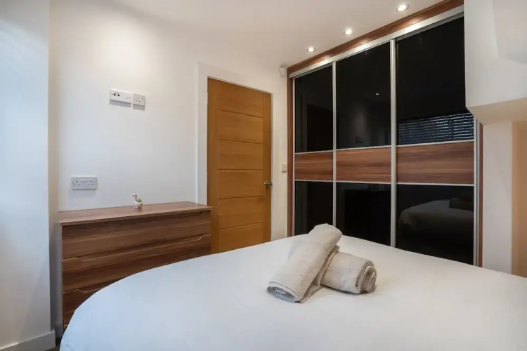 2bed-ground Floor-free Parking