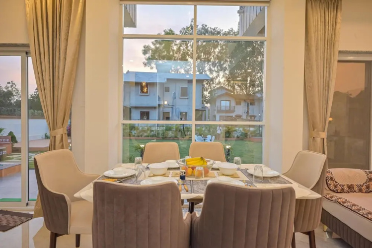 Vivanta Villa