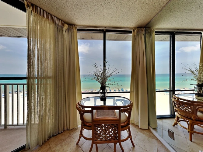 Standard Double room with ocean view