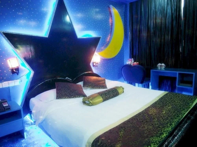 Suzhou Town Story Hotel