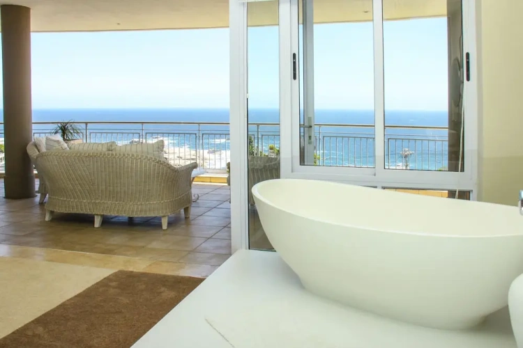Executive Suite with balcony