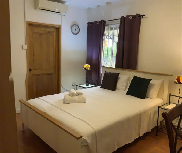Standard Twin room with garden view
