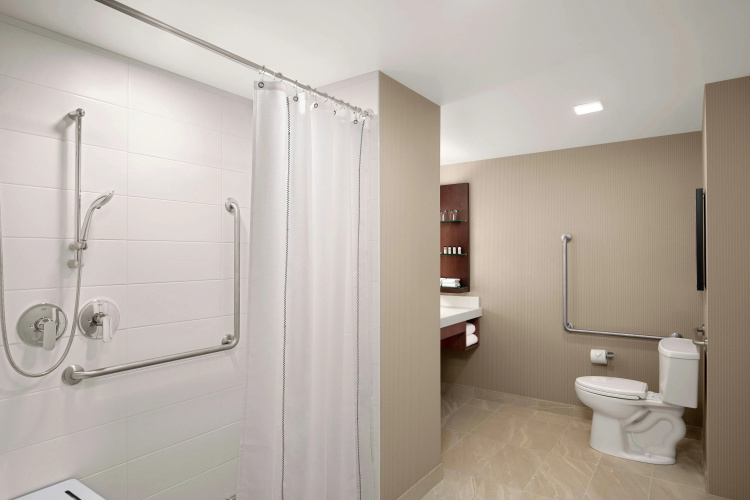 Delta Hotels By Marriott Thunder Bay photo 12