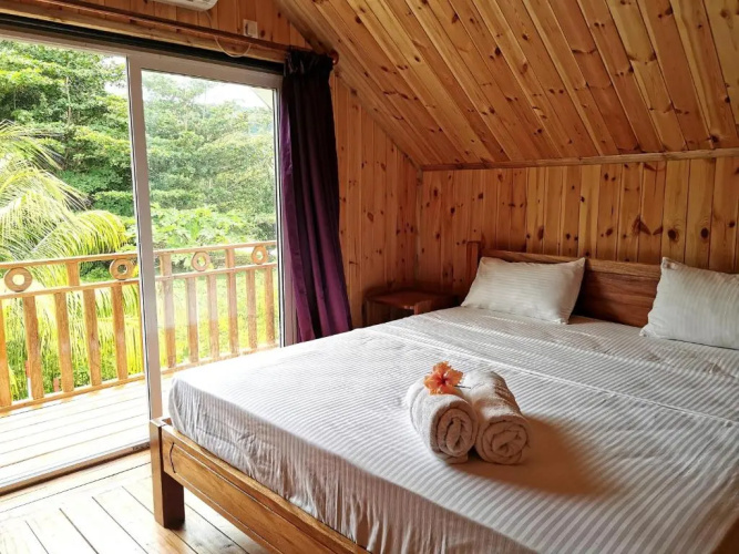 CHEZ MARVA Grande Villa COCO 3 à 12 personnes