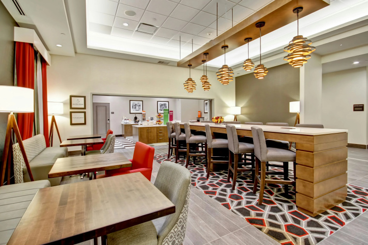 Hampton Inn & Suites by Hilton Medicine Hat photo 14