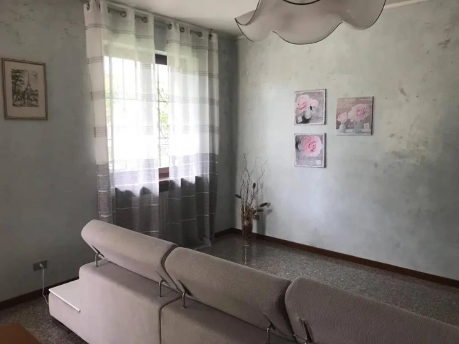3 Bedrooms Apartment