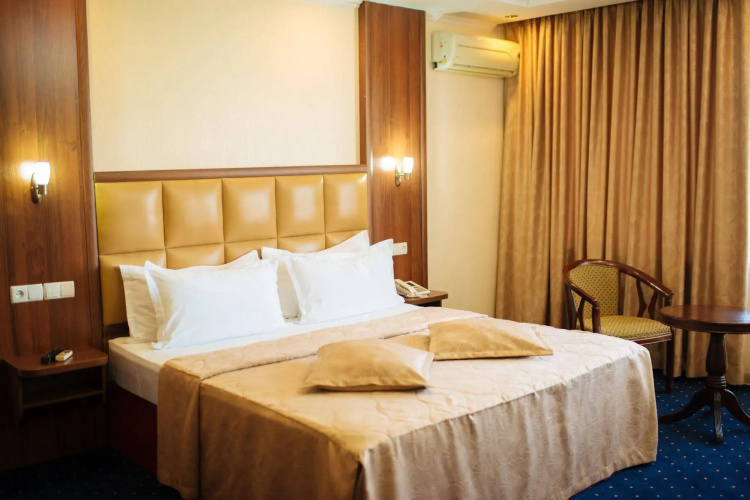 Dostyk Hotel