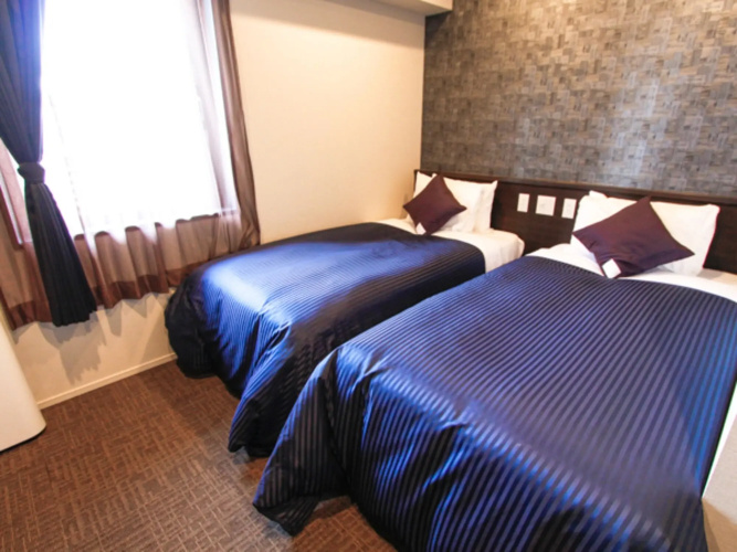 Hotel LiVEMAX Osaka Honmachi