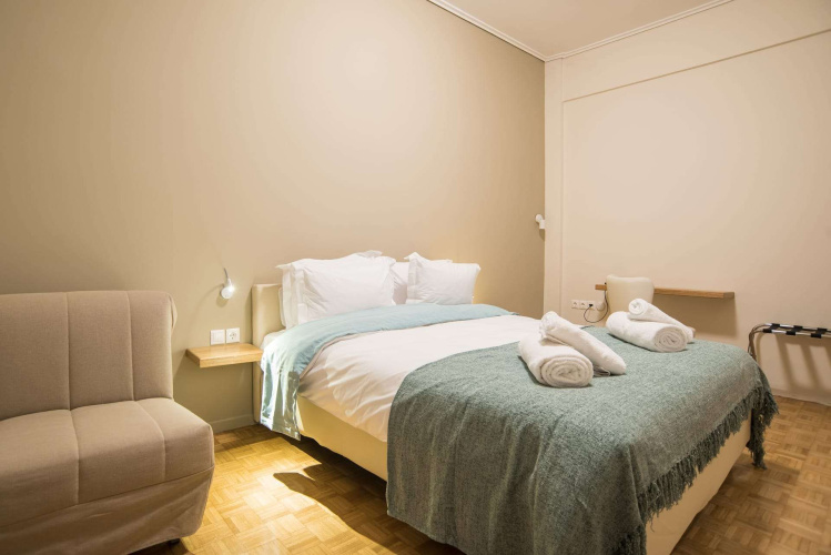 V Hotel Delphi