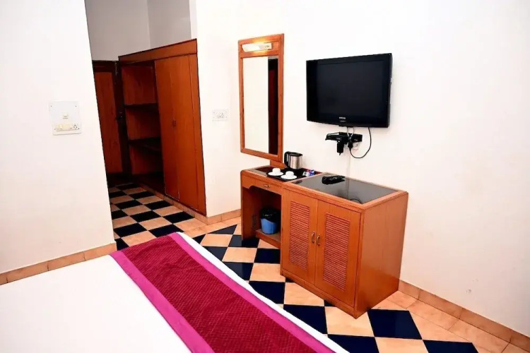 Hotel Hemkunth