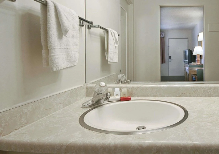Olive Tree inn & Suites