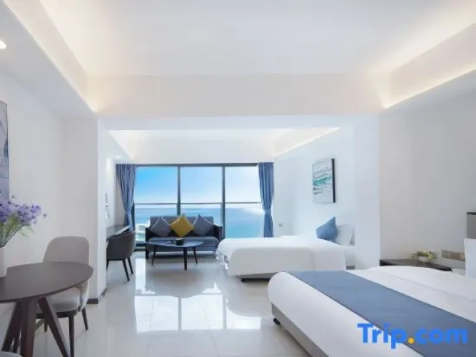 Premium Family Suite with view