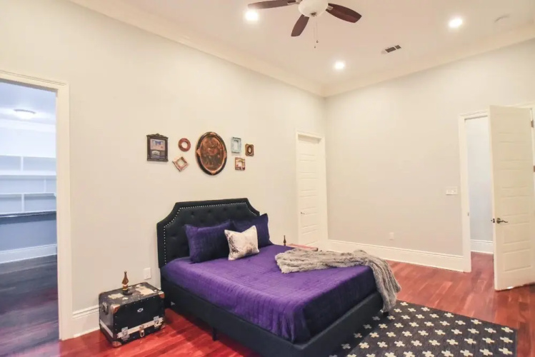 Lagniappe Lounge
