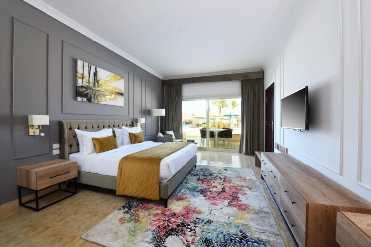 Deluxe Double room with balcony and with sea view