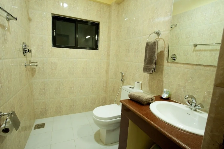 Deluxe Triple room with balcony