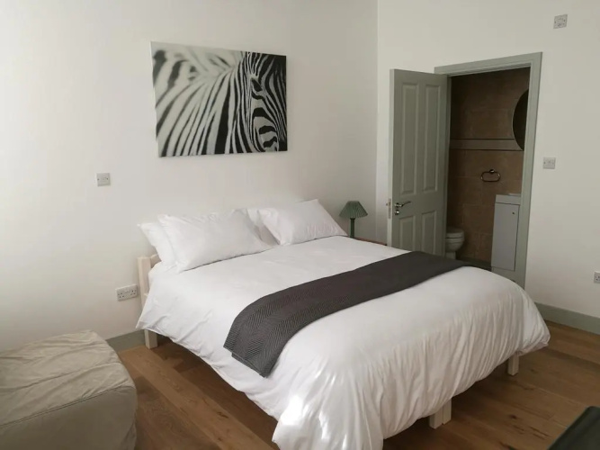 Forest House Hotel