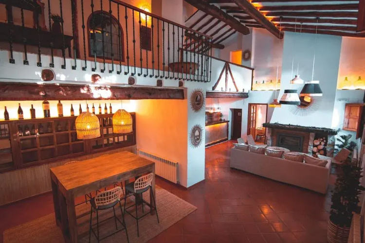 VILASIRA Rooms & Wines - Adults Only