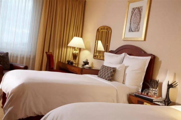 Renaissance Zurich Hotel