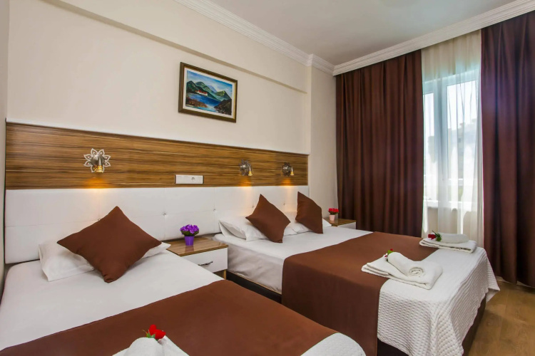 Boreas Suit Hotel