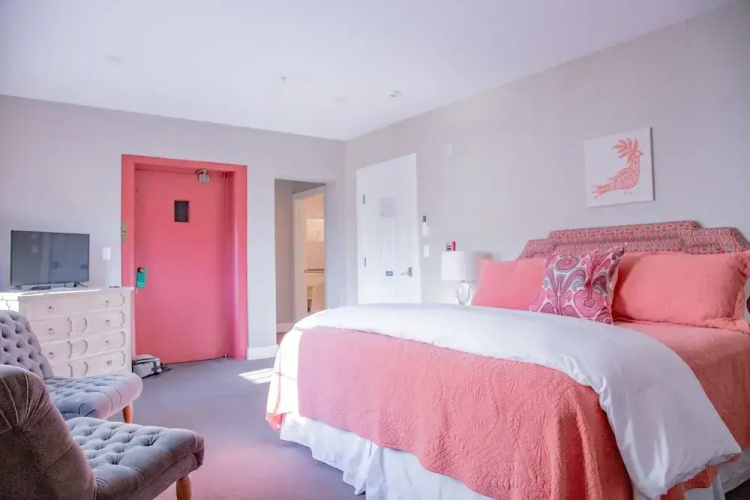 Howard House Lodge B&B