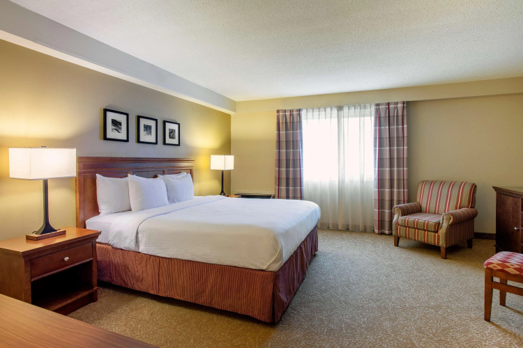 Country Inn & Suites by Radisson, Winnipeg, MB photo 7