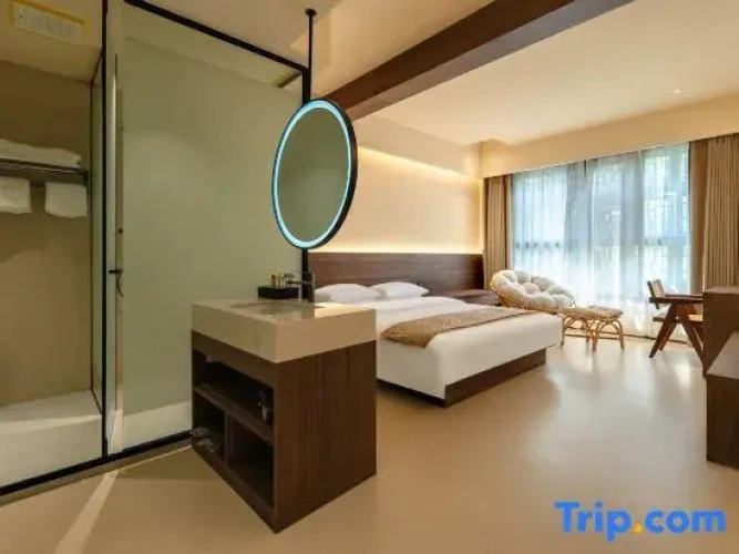 Standard Double room with river view
