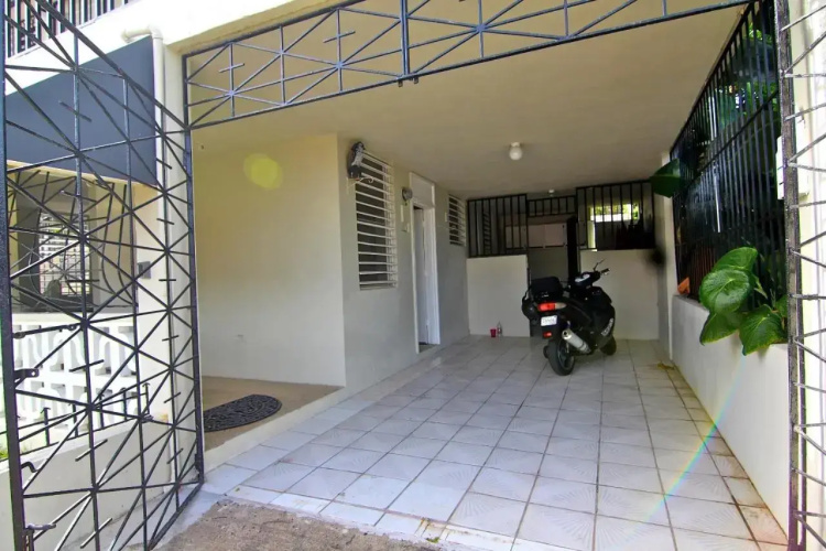 Bayamon Puerto Rico 3 Bedroom Home