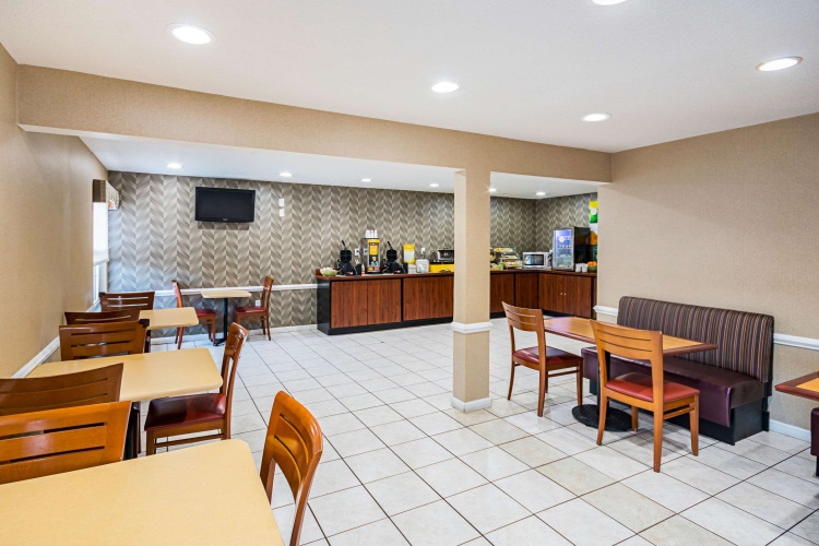 Quality Inn photo 26