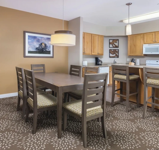 1 Bedroom Deluxe Apartment