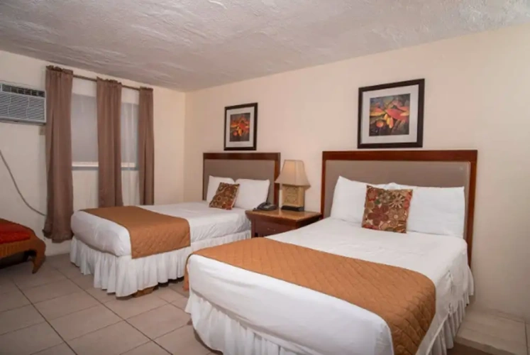 Superior Quadruple room with balcony and with land view