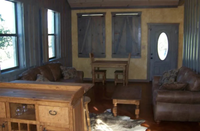 Breezy Hills Cottages