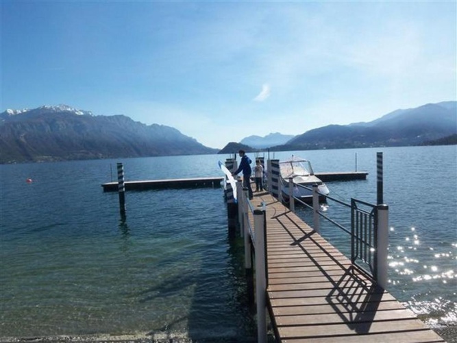 Twin Apartment with lake view