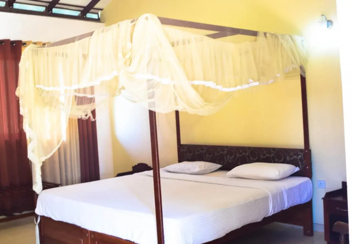 The Rendezvous Hotel