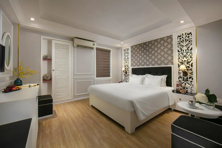 Lavender Central Hotel & Spa