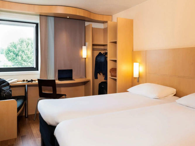ibis Créteil