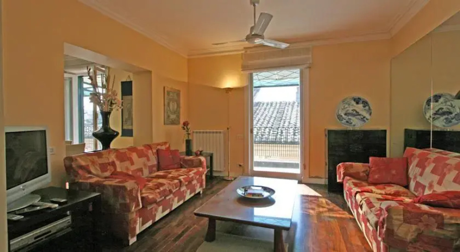 Travel & Stay Apartments - Navona