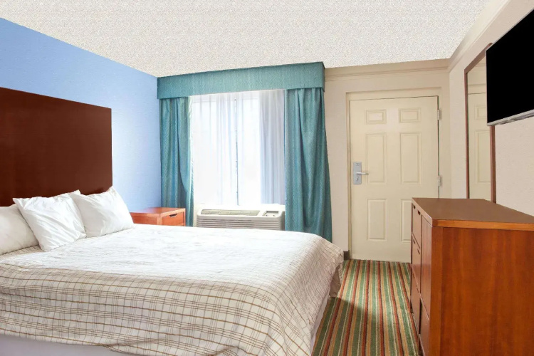 Knights Inn - Lithonia, GA